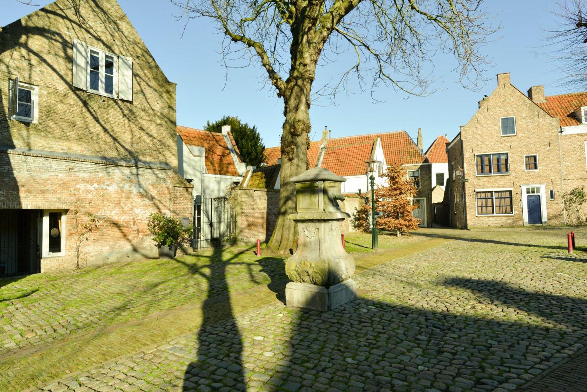 Logement 'T Oude Bierhuys ミデルブルグ 部屋 写真